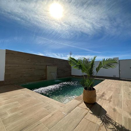 Sumatra Chalet Чиклана де ла Фронтера Екстериор снимка
