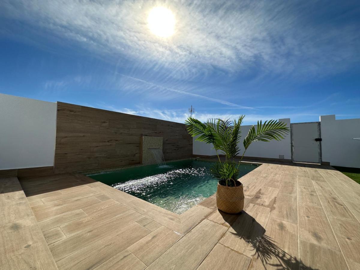 Sumatra Chalet Чиклана де ла Фронтера Екстериор снимка